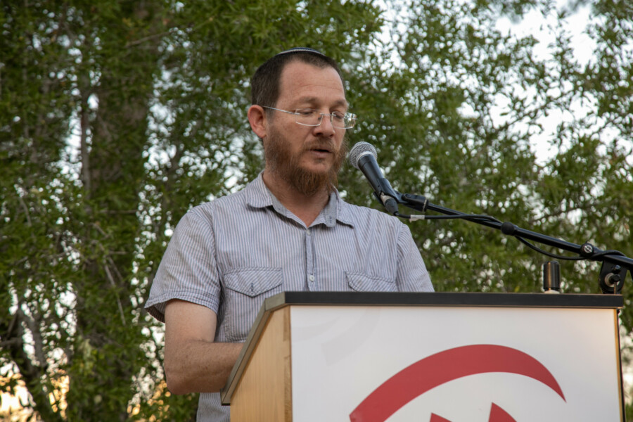 yaakov azion 2