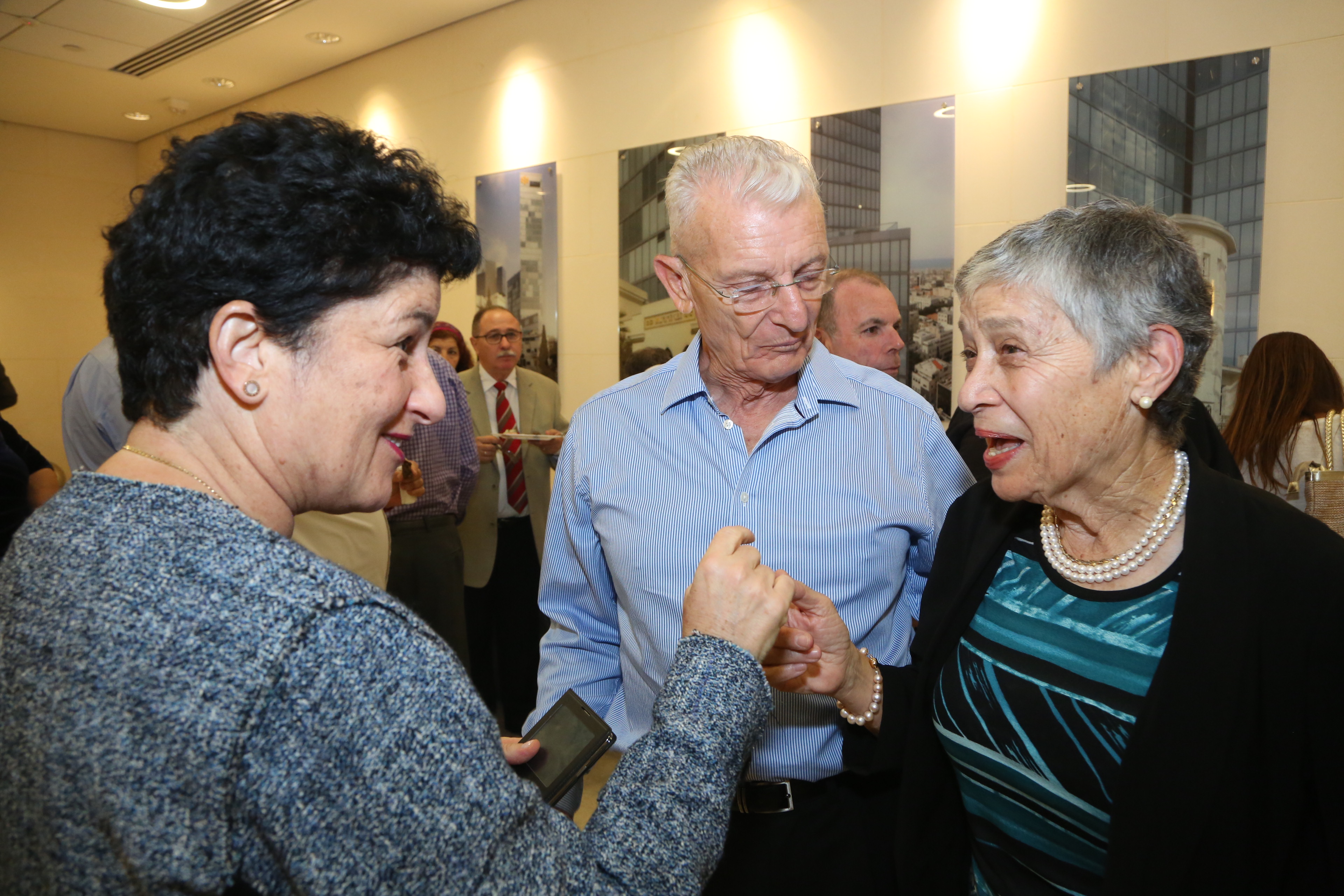 פרופ' גבי שלו, ? סמדר ברבר-צדיק